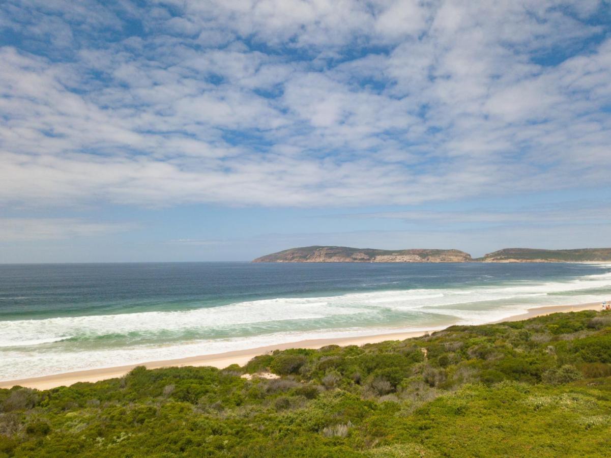 Periwinkle Lodge Guest House Plettenberg Bay Exterior photo