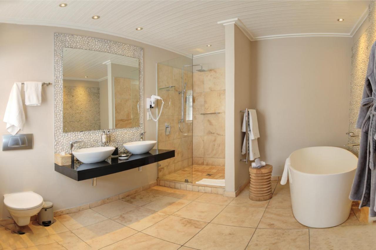 Periwinkle Lodge Guest House Plettenberg Bay Exterior photo